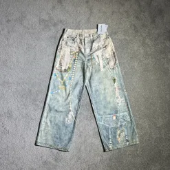 Luxuriöser Jeans-Print-Stil von Acne Studios
