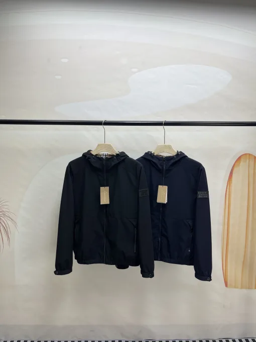 Burberry-Mäntel in Premiumqualität, schwarzer Baumwoll-Stickerei-Stil