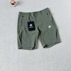 Premium Mammut Shorts Schwarz Polyester Casual Style