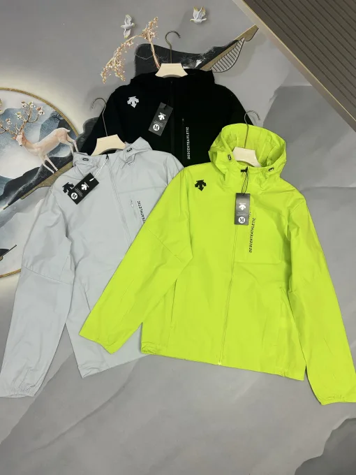 Hochwertige Descente Mäntel Schwarz Casual Luxury