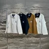 Premium Carhartt Langarmshirt aus schwarzem Canvas, klassische Kollektion