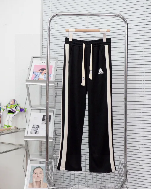 Bestseller Adidas Straight-Leg Hose Schwarz Baumwolle Print Luxus