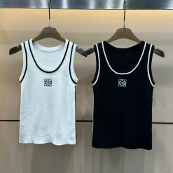 Hochwertige Loewe Weste in Weiß mit Logo-Kollektion