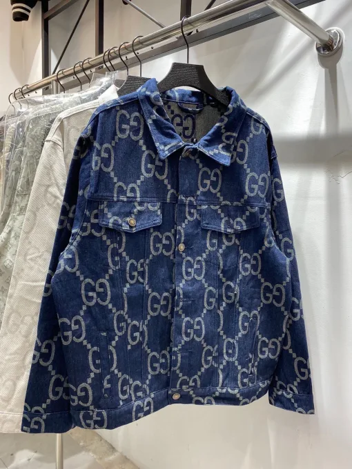 Hochwertiger Gucci-Mantel im elfenbeinfarbenen Denim-Jacquard-Stil