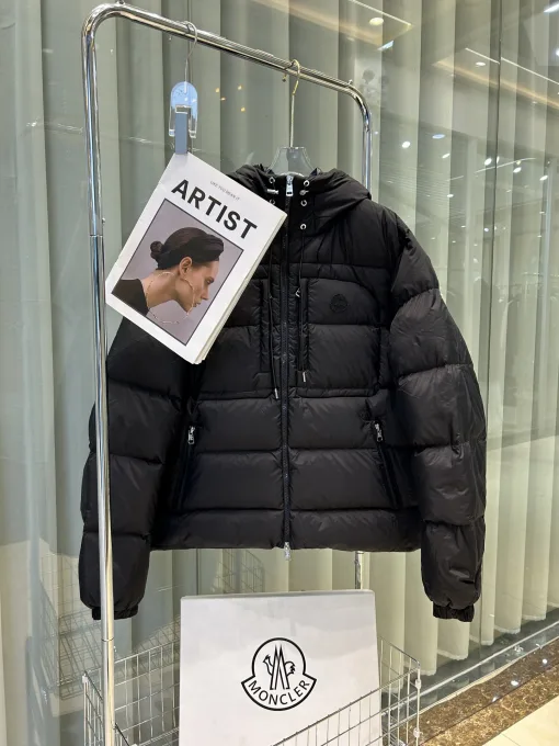 Bestseller Moncler Daunenjacke Weiß Kollektion