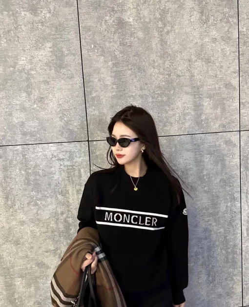 Luxus Moncler Pullover Schwarz Strick Logo Style