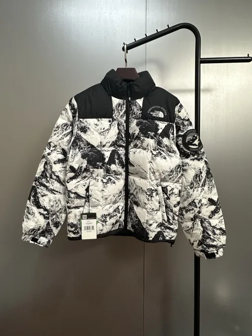 Premiumqualität The North Face Daunenjacke im klassischen Stil