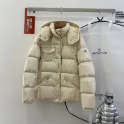 Hochwertige Moncler Langarm Rot Leder Luxus