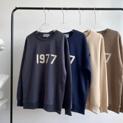 Hochwertige Fear Of God Sweatshirts in Schwarz, Solid Collection