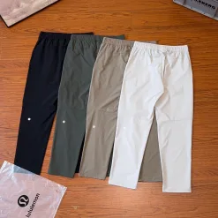 Hochwertige Lululemon Overalls in Schwarz, atmungsaktive Kollektion