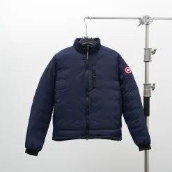 Luxus Canada Goose Mäntel Blauer Stil