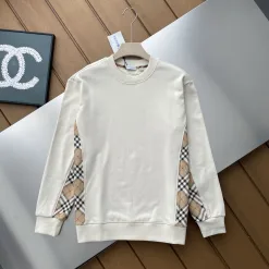 Premium Burberry Sweatshirts Schwarz Baumwolle Minimalistischer Luxus