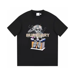Hochwertige Burberry Kurzarm Weiß Klassischer Stil