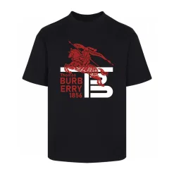 Hochwertige Burberry Kurzarm-Kollektion aus weißer, gewaschener Baumwolle