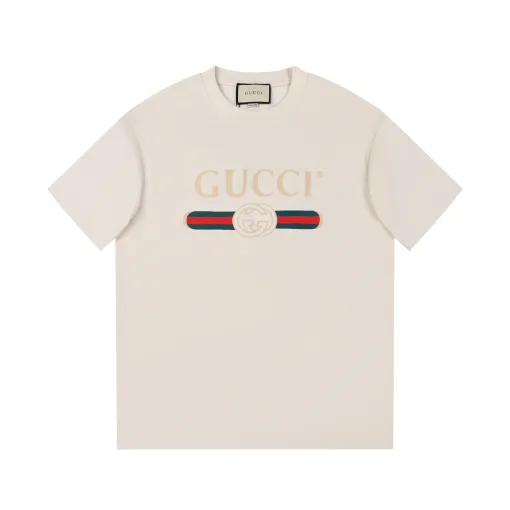 Hochwertige Gucci Kurzarm-Kollektion mit schwarzem Print