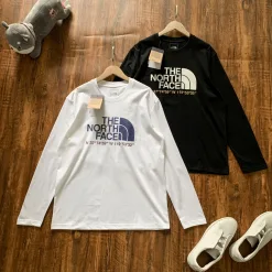 Premium Qualität The North Face Langarmshirt Lila Baumwolle Logo Kollektion
