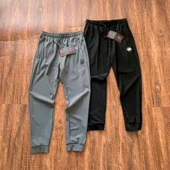 Luxus-Mammuthose aus grauer Seide, Casual Collection