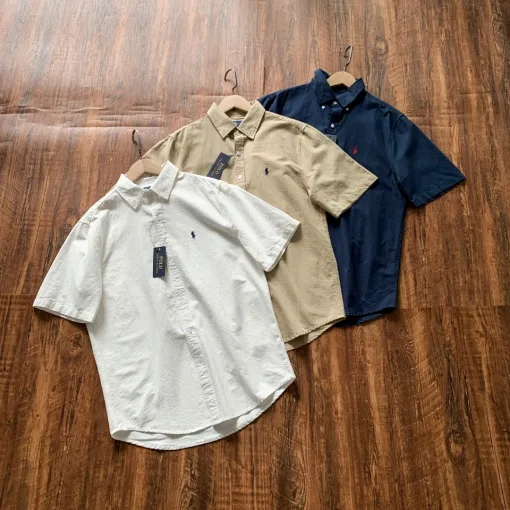 Hochwertiges Kurzarmhemd von Ralph Lauren aus der bestickten Kollektion aus Baumwolle in Khaki