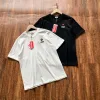 Premium Kenzo Kurzarm-Kollektion mit rotem Denim-Print
