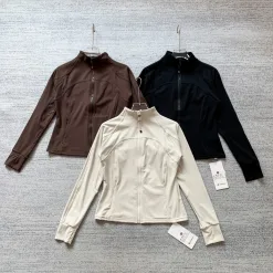 Luxus-Lululemon-Jacke im weißen Spandex-Stil