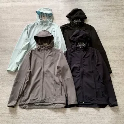 Hochwertiger Lululemon Mantel in Blau, atmungsaktive Kollektion