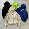Hochwertige Nike-Sweatshirts aus Polyester mit Stickereien