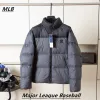 Hochwertiges, langärmliges, besticktes Nylon-Shirt von Canada Goose in Grau