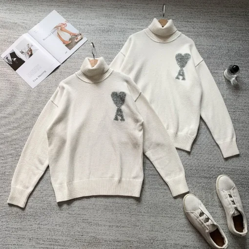 Bestseller Ami Pullover Silber bestickt Stil