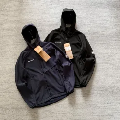 Hochwertiger Mammut Coat Black Fleece Urban Collection