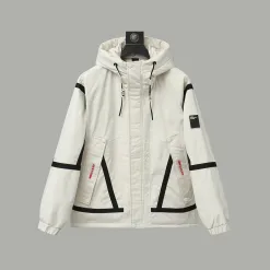 Hochwertige Prada-Jacken im weißen Polyester-Stil
