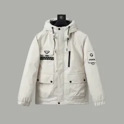 Premium Prada Jacken Weiß Polyester Patchwork Luxus