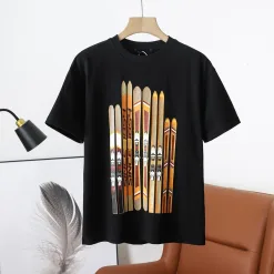 Hochwertige Louis Vuitton-Kollektion mit kurzen Ärmeln und goldenem Baumwolldruck