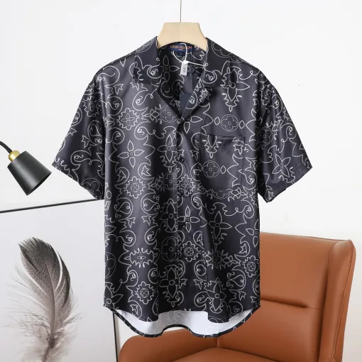 Hochwertiger Louis Vuitton Kurzarm Weißer Seide Klassischer Stil