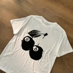 Premium Express Kurzarm-Kollektion mit schwarzem Logo