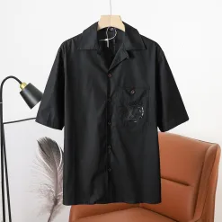 Luxus-Kollektion mit kurzen Ärmeln aus weißer Baumwolle von Louis Vuitton mit Stickerei