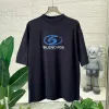 Hochwertiges Balenciaga Kurzarmhemd im schwarzen Logo-Stil