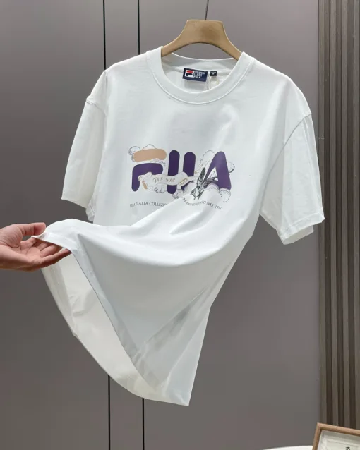 Hochwertige Fila Kurzarm-Kollektion aus schwarzer Baumwolle mit Print