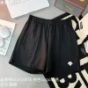 Hochwertige Descente-Shorts in Schwarz, einfarbig