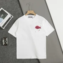Premium Louis Vuitton Kurzarm-Kollektion mit schwarzer Baumwollstickerei