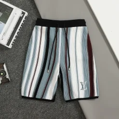 Luxuriöses Louis Vuitton Hemd aus Baumwolle im atmungsaktiven Stil