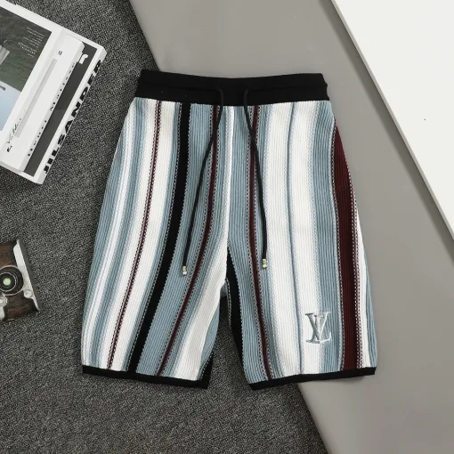 Luxuriöses Louis Vuitton Hemd aus Baumwolle im atmungsaktiven Stil