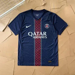 Bestseller: Nike Kurzarm-Trikot in Blau, Classic Collection