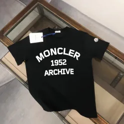 Premium Moncler Kurzarm Schwarz Baumwolle Print Style